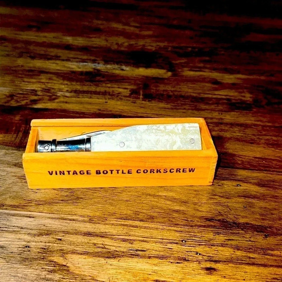 💥RH RESTORATION HARDWARE VTG Corkscrew Bottle Opener Tool Wood Box - Picture 1 of 5
